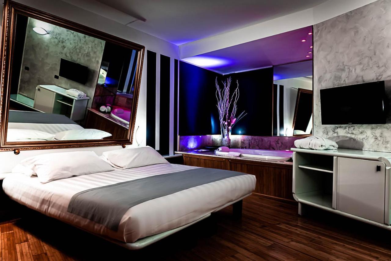 קזאלה מונפראטו Business Hotel מראה חיצוני תמונה