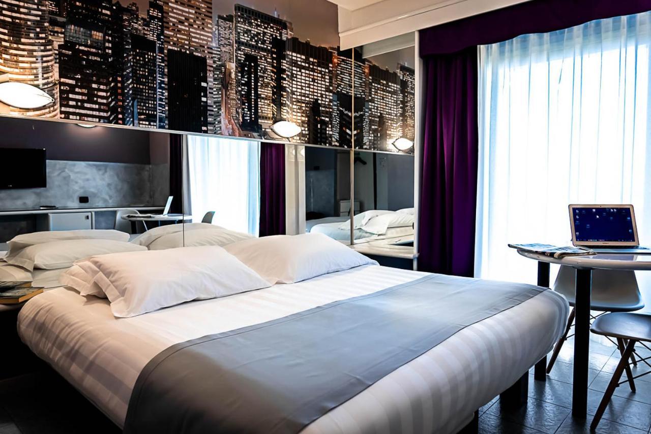 קזאלה מונפראטו Business Hotel מראה חיצוני תמונה